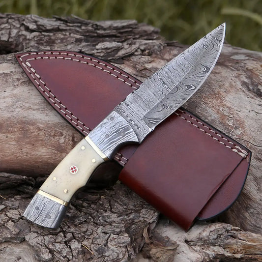 8.5 Hand Forged Damascus Steel Full Tang Skinner Knife - Camel Bone Handle H-017 Collectibles:knives