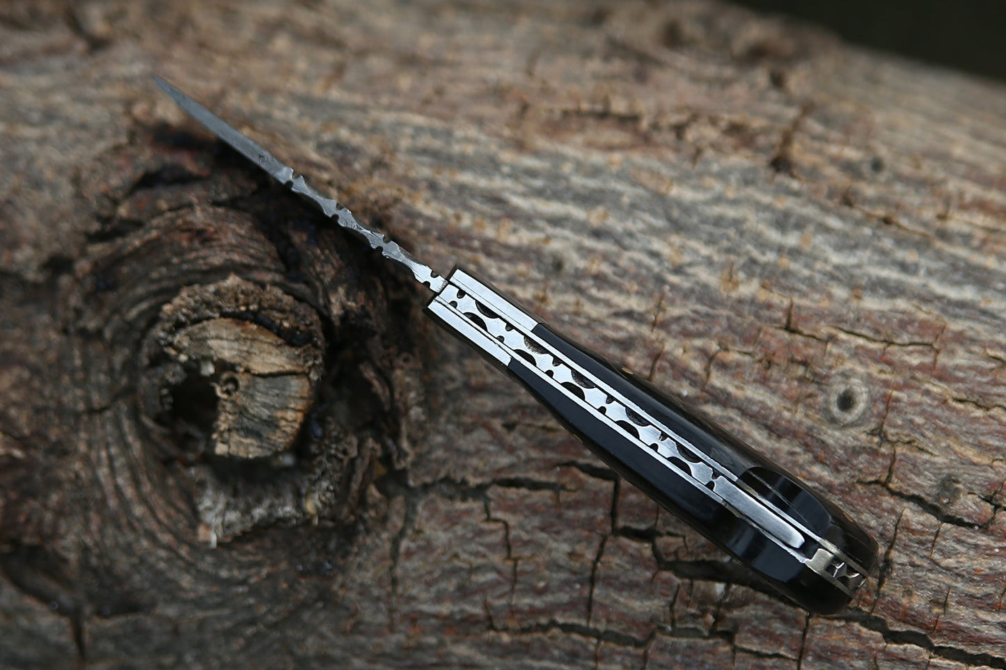 Custom Hand Forged Damascus Folding Knife With Bull Horn & Steel Bolster Wh 1668