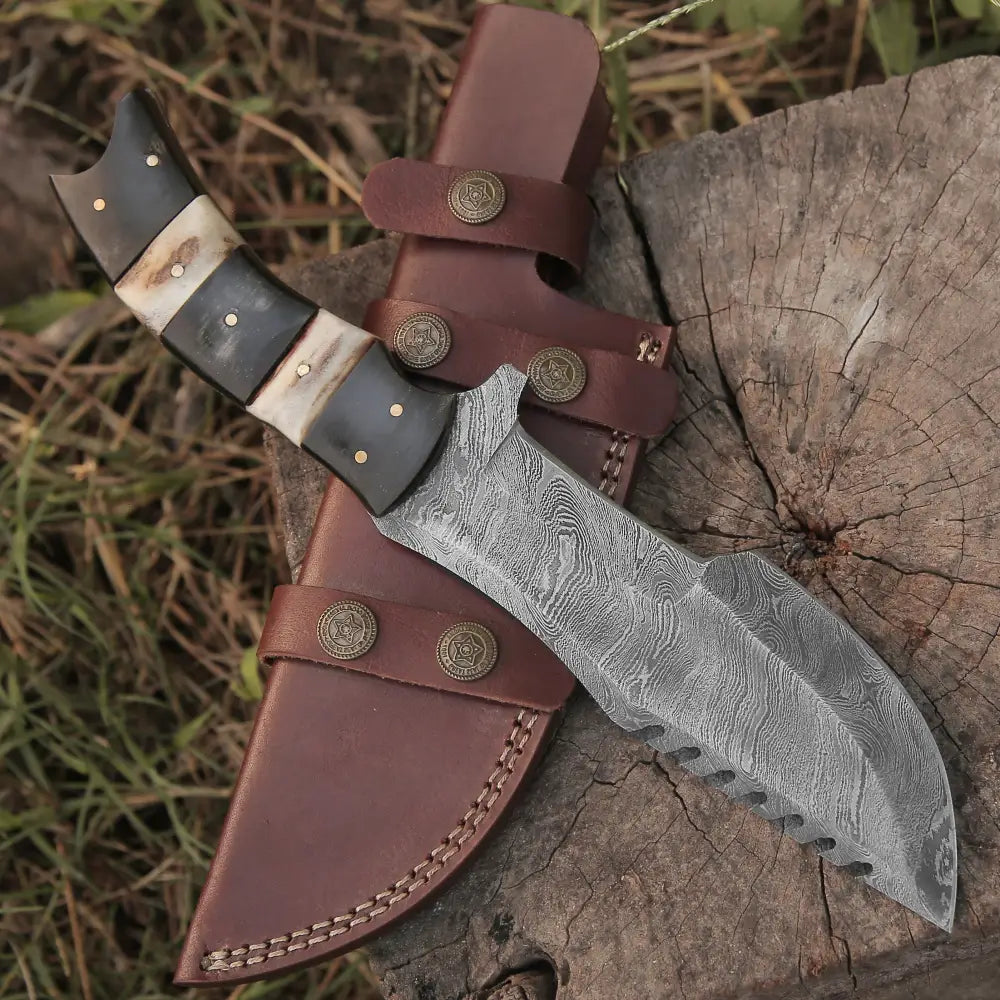 Custom HANDMADE FORGED DAMASCUS Steel Hunting BUSHCRAFT SURVIVAL TRACK –  White Hills Knives
