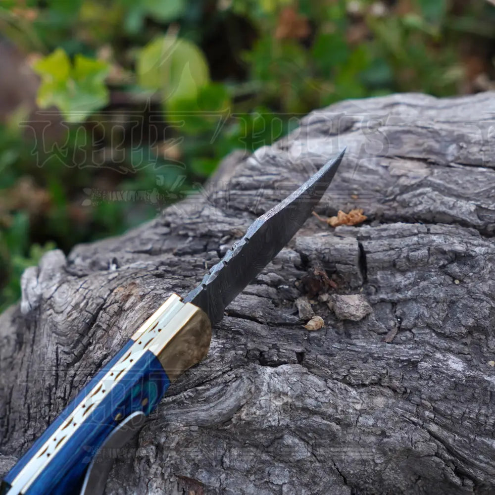 Handmade Damascus Steel Hunting Folding Knife With Pocket Clip - Camping Blade With Blue Wood