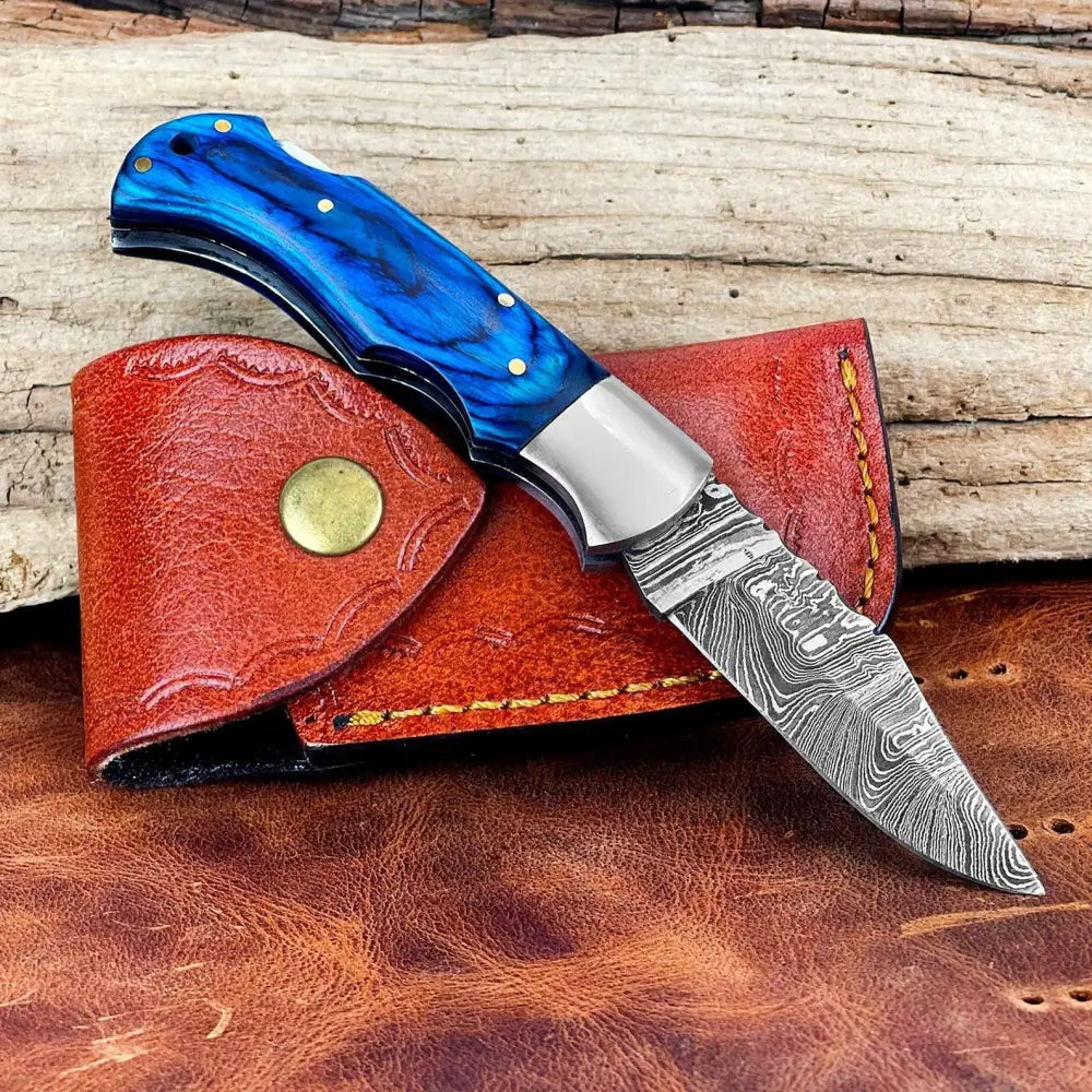 Handmade Damascus Pocket Knife - Folding Bull Cutter Knife - Wood Hand –  White Hills Knives