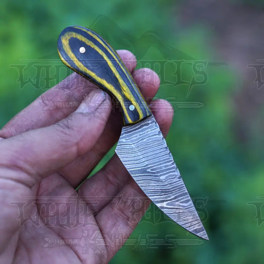 Handmade Damascus Steel Knife - Pakka Wood Handle 5’ Full Tang Hunting & Camping Sk - 029 Skinner