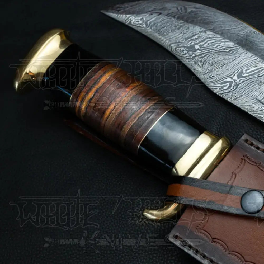 Handmade Forged Damascus Steel Hunting Bowie Rambo Knife Bull Horn & Leather
