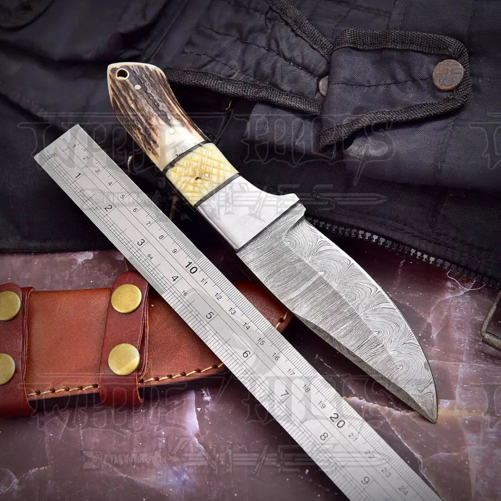 Handmade Forged Damascus Steel Hunting Skinner Knife Edc 9 -V3 With Stag Antler & Engraved Camel