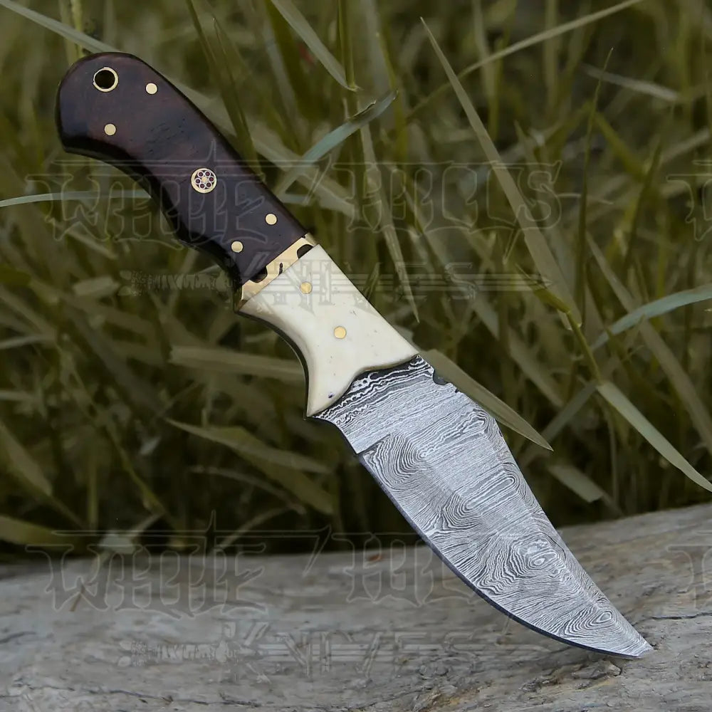 10 Custom Hand Forged Damascus Steel Full Tang Hunting Knife - Wood & Bone Handle H-027 Skinner