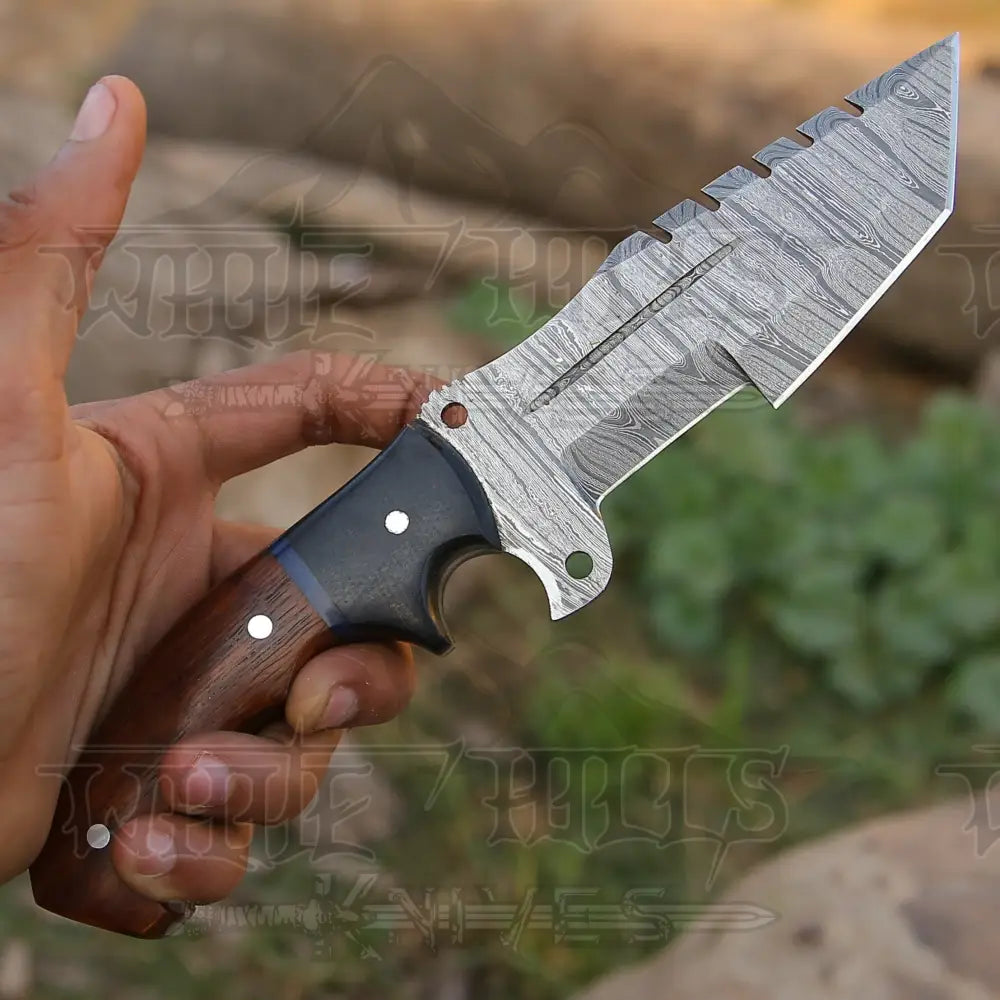 10Custom Hand Made Forged Damascus Steel Tracker Hunting Camping Knife With Wood & Resin Handle