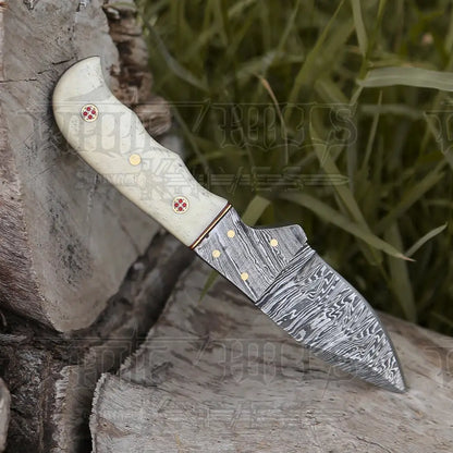 7.25 Hand Forged Damascus Steel Full Tang Skinner Knife - Camel Bone Handle