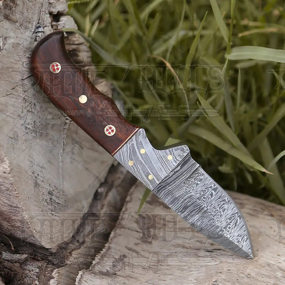 7.25 Handmade Forged Damascus Steel Full Tang Skinner Knife - Dark Wood Handle