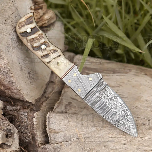 7.25 Handmade Forged Damascus Steel Full Tang Skinner Knife - Ram Horn Handle