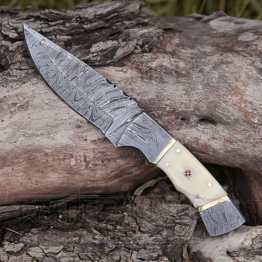 8.5 Hand Forged Damascus Steel Full Tang Skinner Knife - Camel Bone Handle H-017 Collectibles:knives