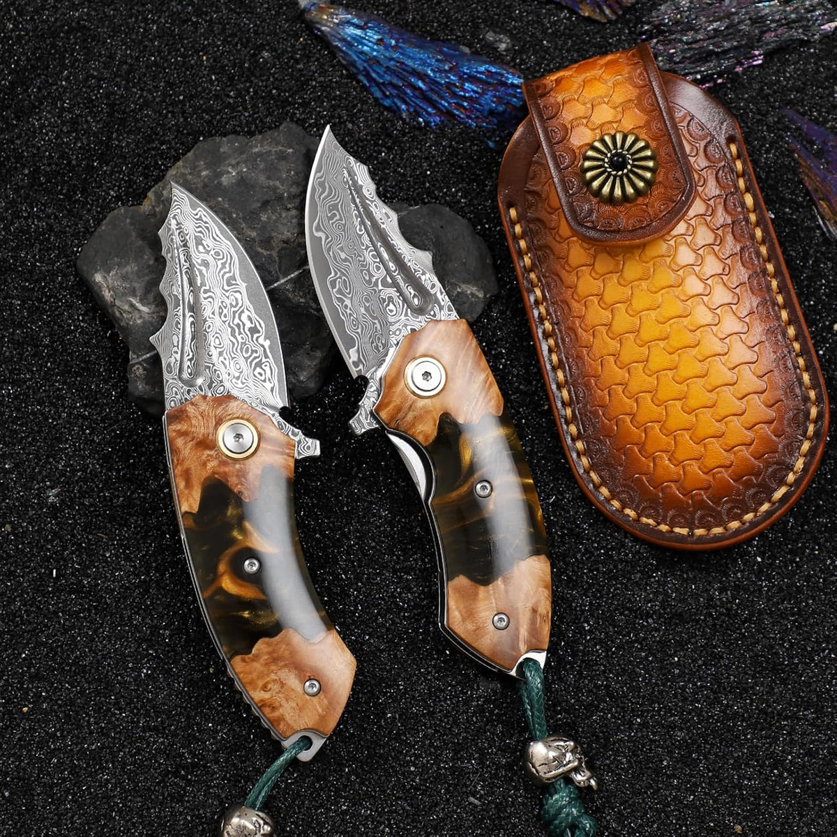 Handmade Japanese Damascus Steel Pocket Knife - EDC Folding Knife With Leather Sheath - Resin and Maple Handle White Hills Knives