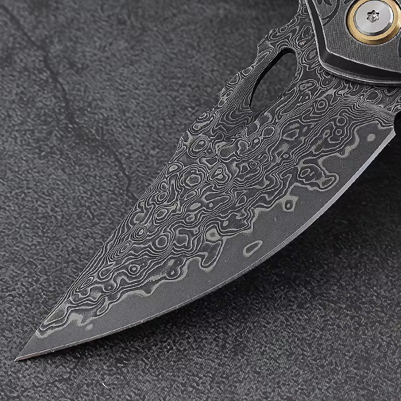 Handmade Damascus Pocket Knife with Pocket Clip - Damascus Steel Folding Blade Knife - VG10 Stainless Damascus Steel