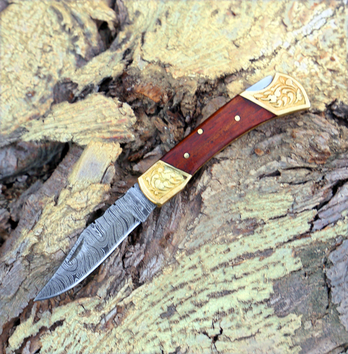 Custom Hand Made Damascus Steel Hunting Folding Knife With Brass Bolster & Stained Wood Handle Wh