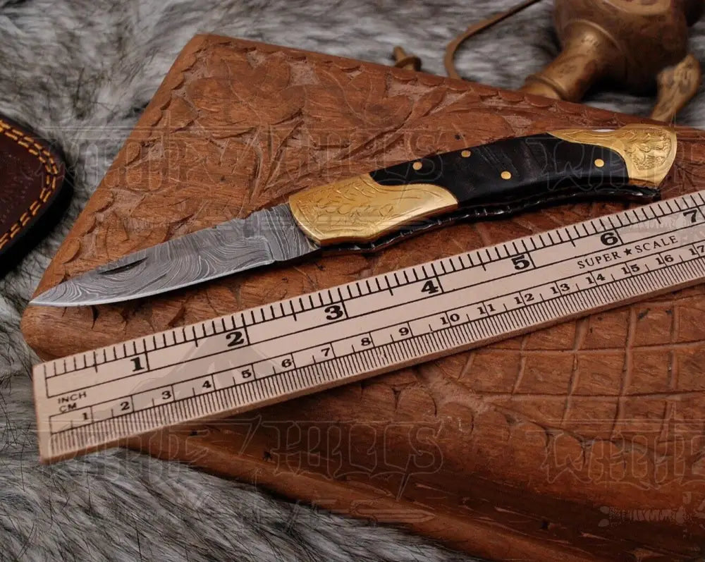 Custom Hand Forged Damascus Steel Hunting Folding Knife With Brass Bolster & Ram Horn Handle Wh 3532