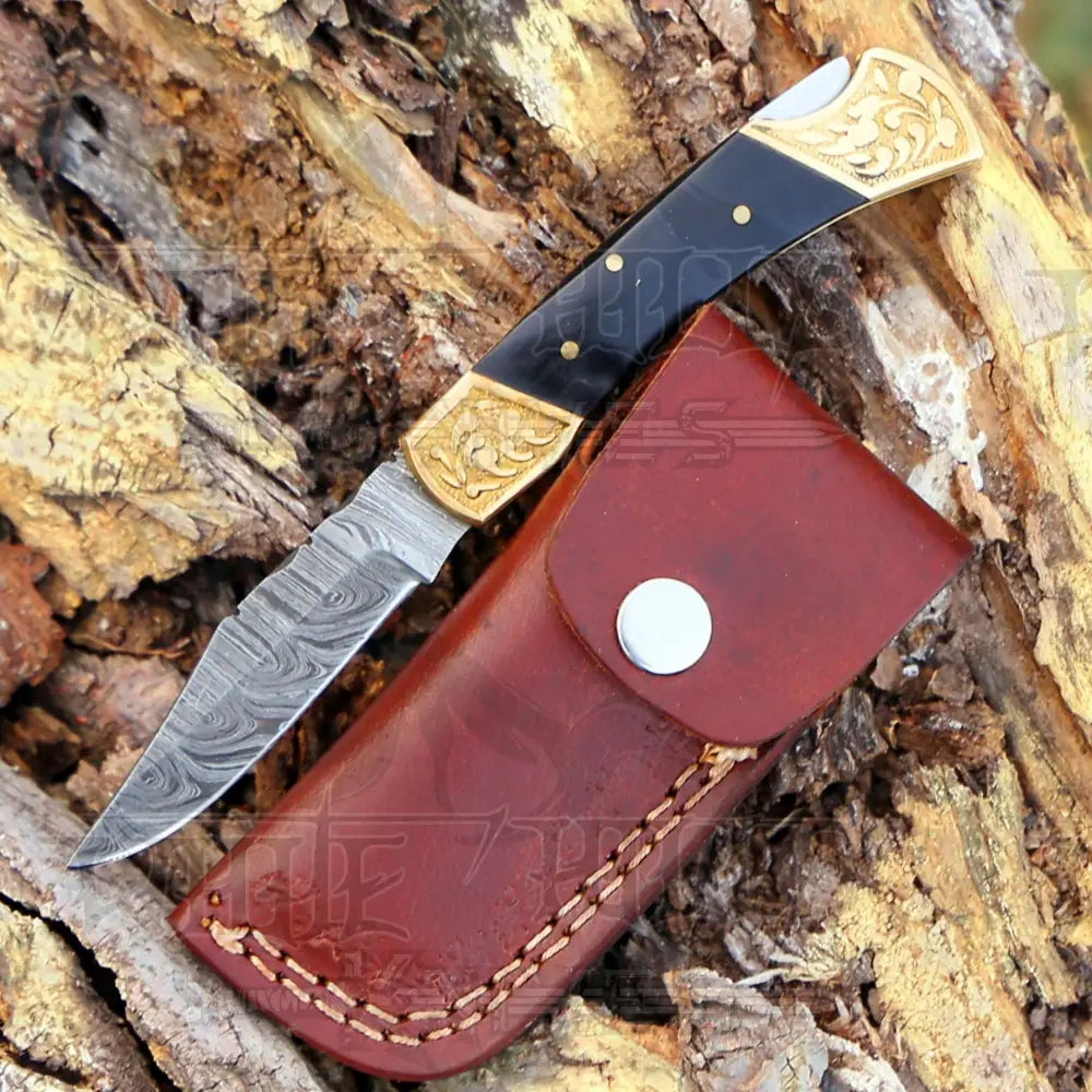 Damascus Steel Pocket Folding Hunter Knife Bull Horn