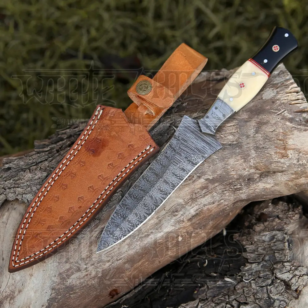Hand Forged Damascus Steel Hunting Boot Knife With Bolster - Bull Horn & Bone Handle Boot Knife