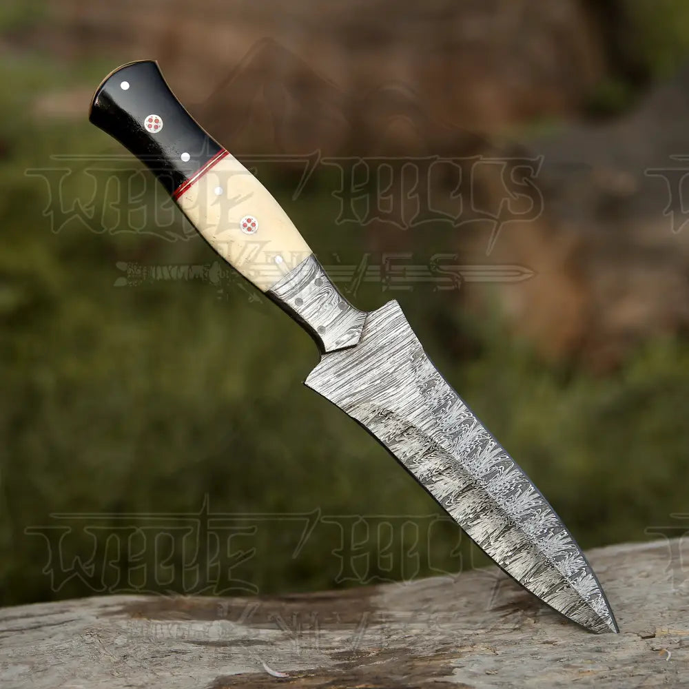 Hand Forged Damascus Steel Hunting Boot Knife With Bolster - Bull Horn & Bone Handle Boot Knife