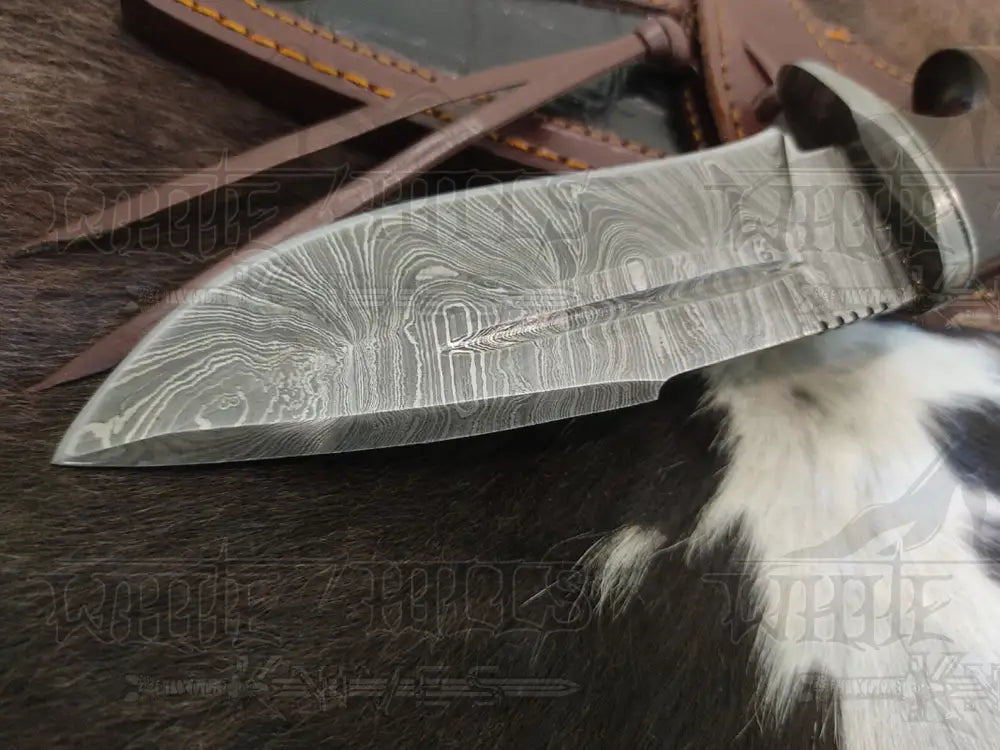 Handmade Damascus Skinner Knife - Camping Knife Wood Handle & Bolster