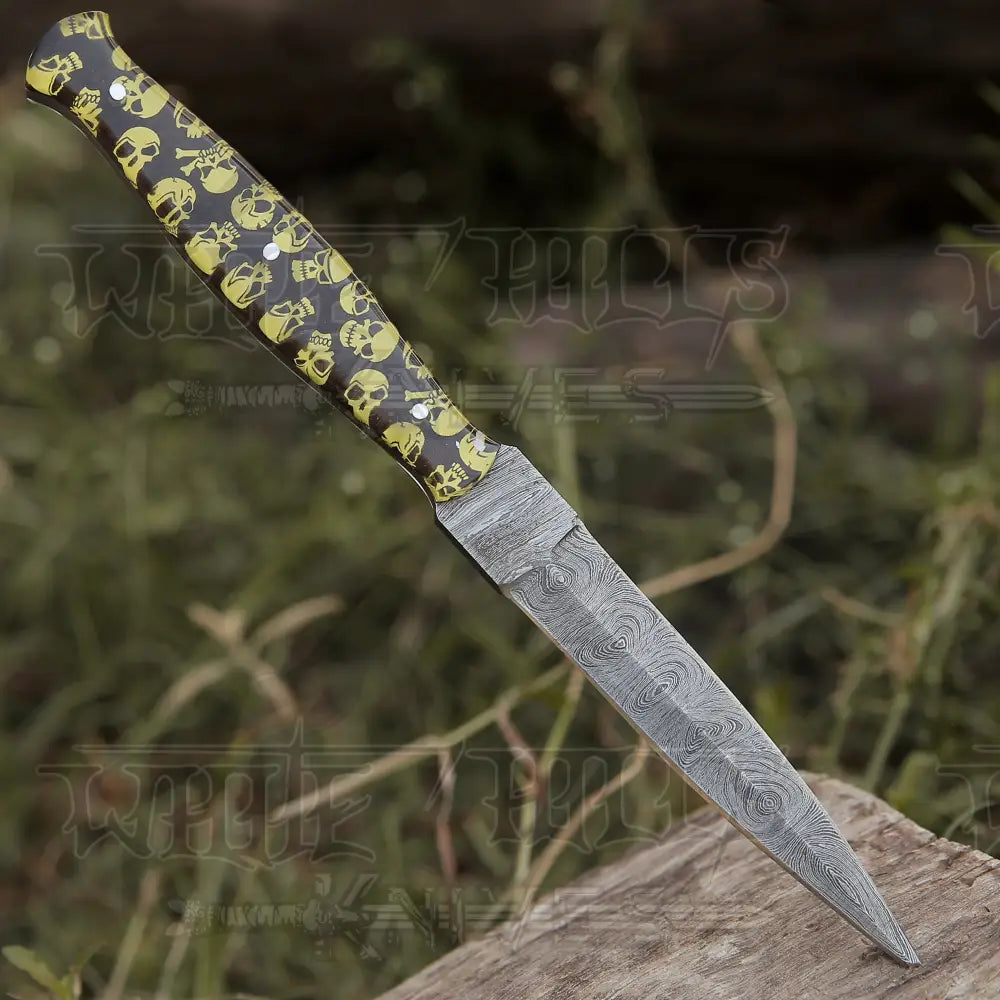 Handmade Damascus Steel Dagger Knife - 10’ Full Tang Yellow Skull Resin Handle Boot