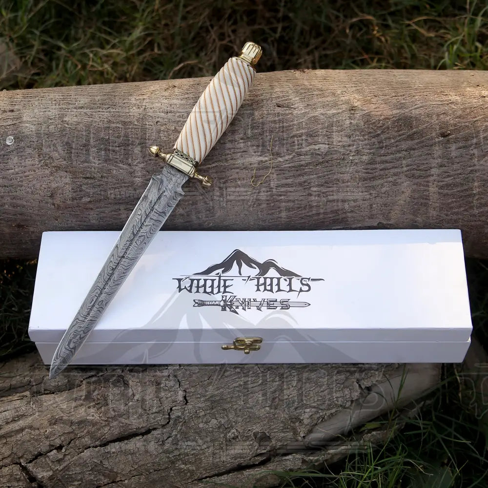 Handmade Damascus Steel Dagger Knife - 15’ Camel Bone Handle Exotic Damascus Dagger Boot