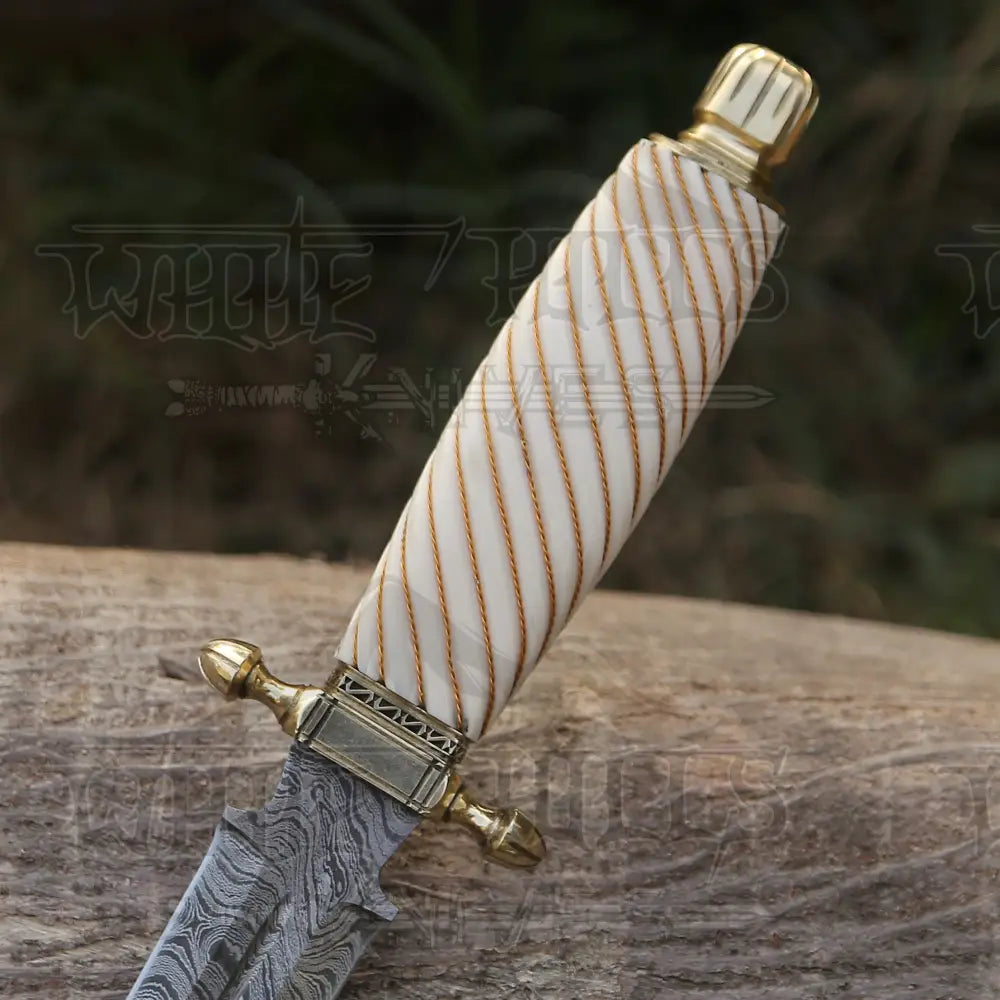 Handmade Damascus Steel Dagger Knife - 15’ Camel Bone Handle Exotic Damascus Dagger Boot