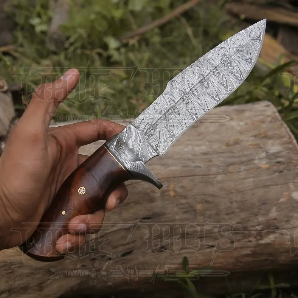 Handmade Damascus Steel Hunting Knife With Rose Wood Handle Skinner