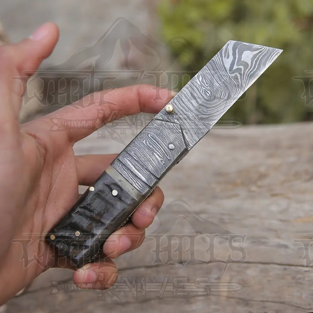 Handmade Damascus Steel Hunting Pocket Knife Camping Folding Blade Edc With Ram Horn Handle