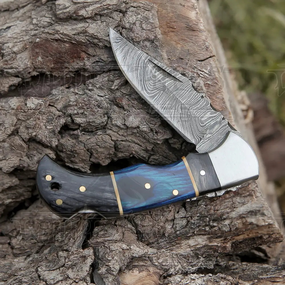 Handmade Damascus Steel Hunting Pocket Knife Camping Folding Blade With Black & Blue Dollar Sheet