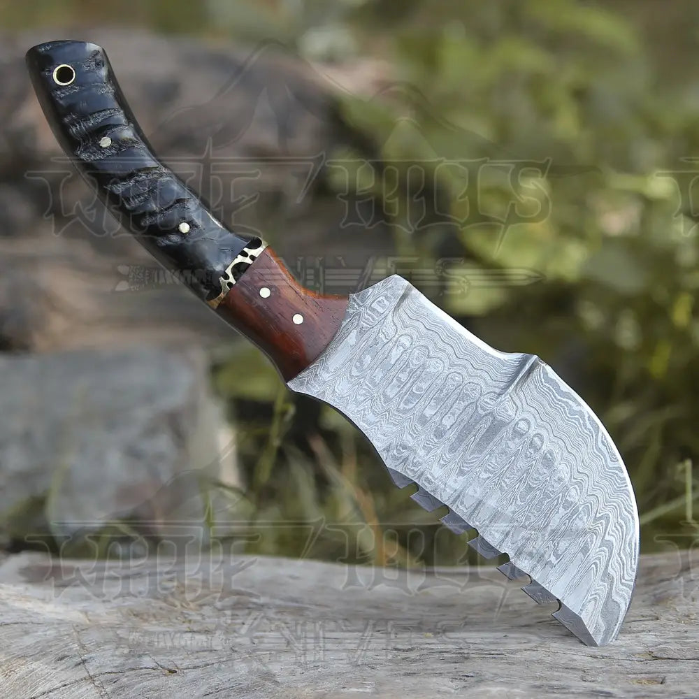 Handmade Damascus Steel Hunting Tracker Knife With Ram Horn & Cocobolo Wood Handle Wh 4432