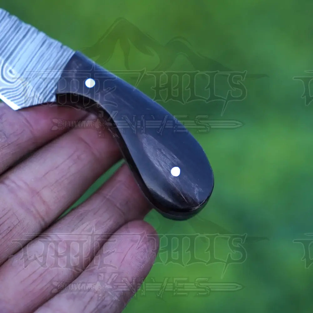 Handmade Damascus Steel Knife - Buffalo Horn Handle 5’ Full Tang Hunting & Camping Sk - 028 Skinner