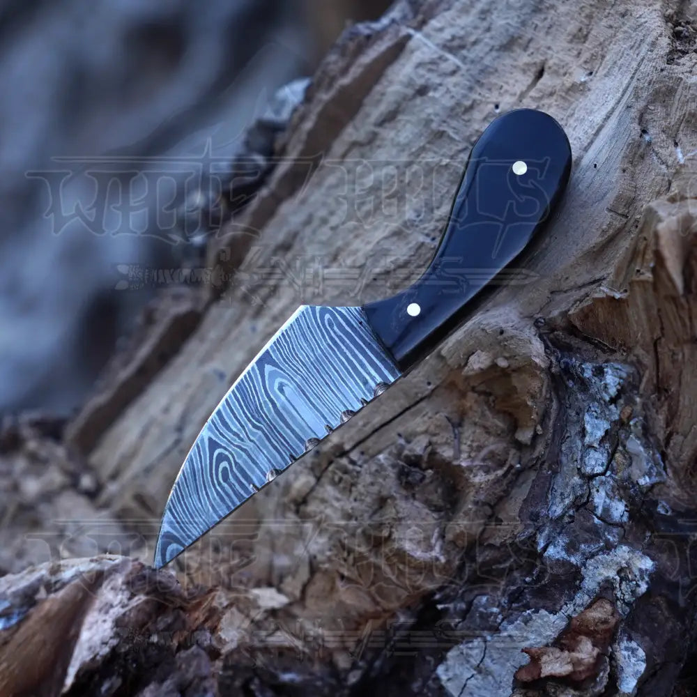 Handmade Damascus Steel Knife - Buffalo Horn Handle 5’ Full Tang Hunting & Camping Sk - 028 Skinner