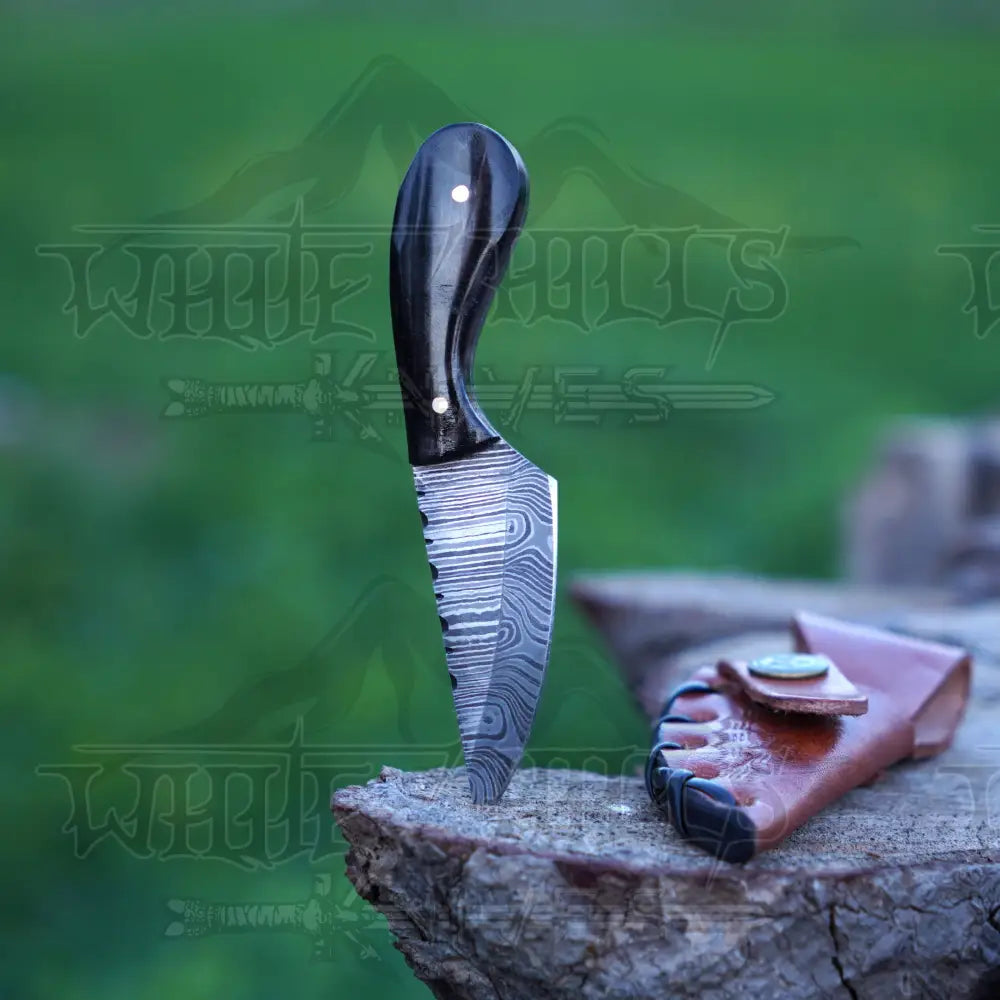 Handmade Damascus Steel Knife - Ram Horn Handle 5’ Full Tang Hunting & Camping Sk - 030 Skinner