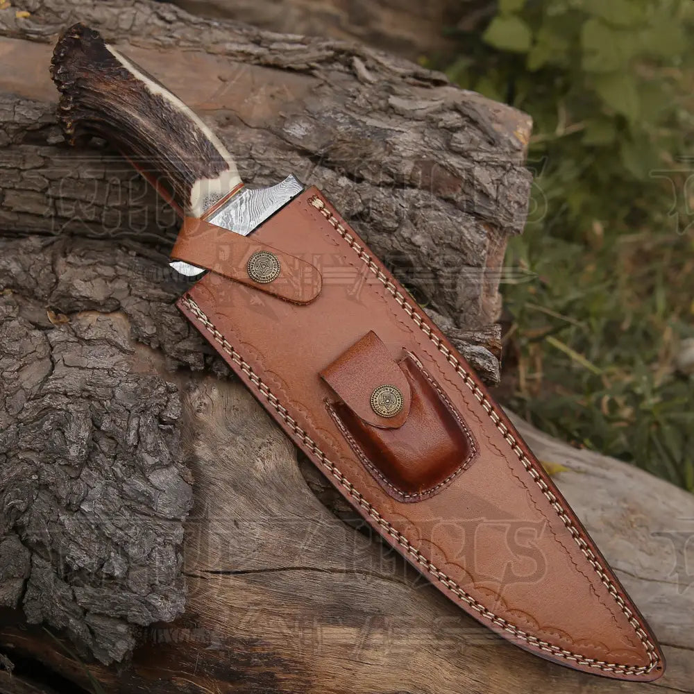 Handmade Forged Damascus Steel Hunting Bowie Rambo Knife Deer Stag Crown Handle