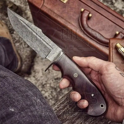 Handmade Hunting Bushcraft Knife Forged Damascus Steel Survival Edc 10 With Wallnut Wood Handle