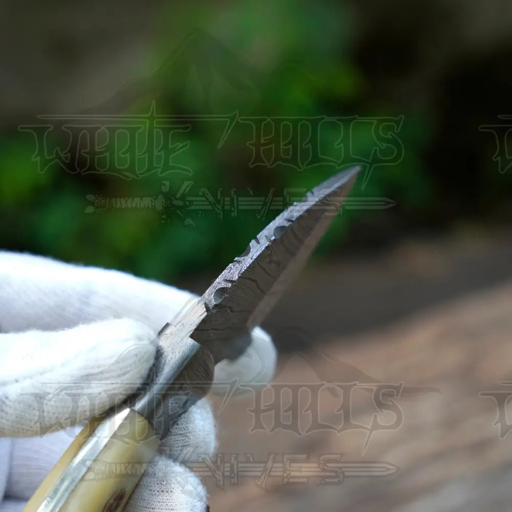 Handmade Mini Skinner Damascus Steel Knife - Camel Bone Handle 5.5’’ Full Tang