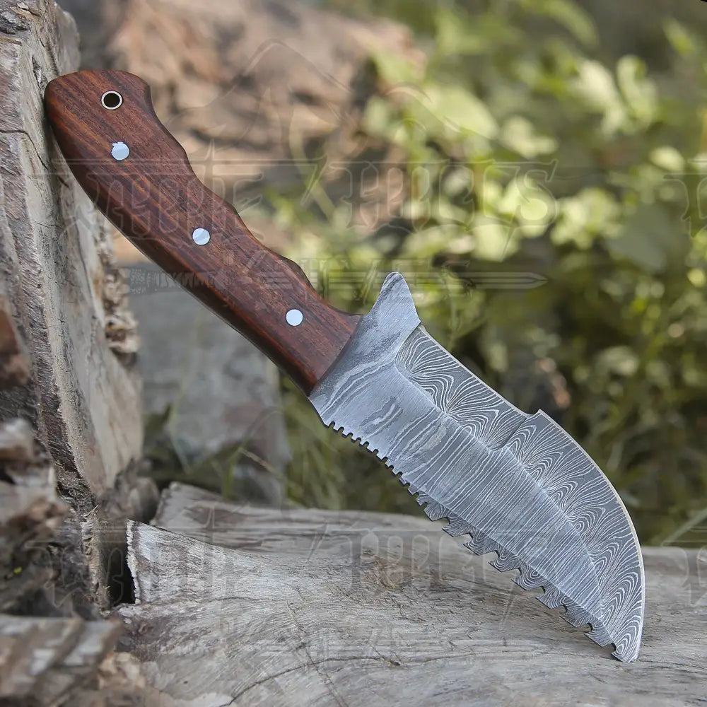 Tracker Knife - Hand Forged Damascus Steel Hunting Wood Handle