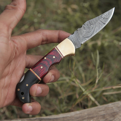 Custom Hand Made Damascus Steel Hunting Folding Knife With Brass Bolster & Bull Horn Wood Handle Wh